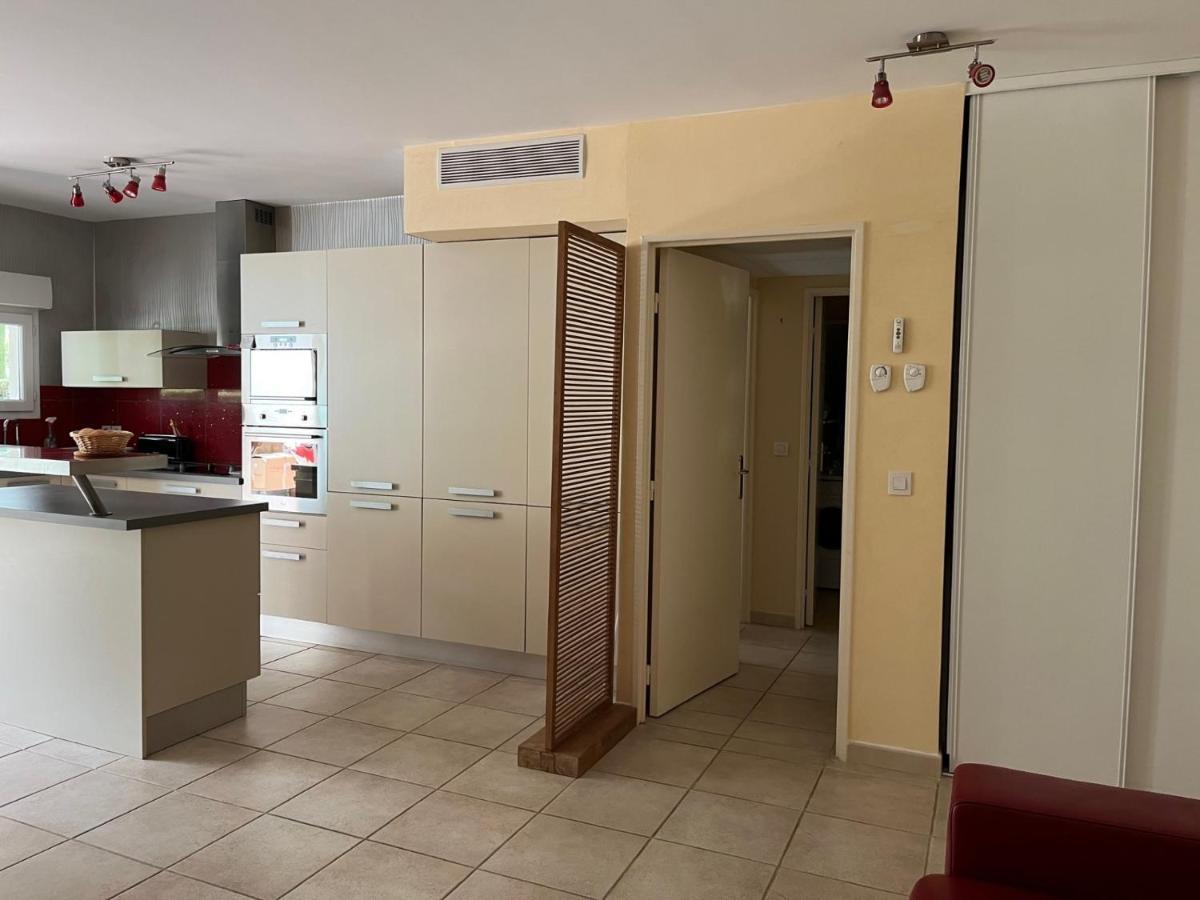 Saint-Raphael, Boulouris, F2 Dans Belle Residence 3 Piscines, Proche Bord De Mer Ngoại thất bức ảnh