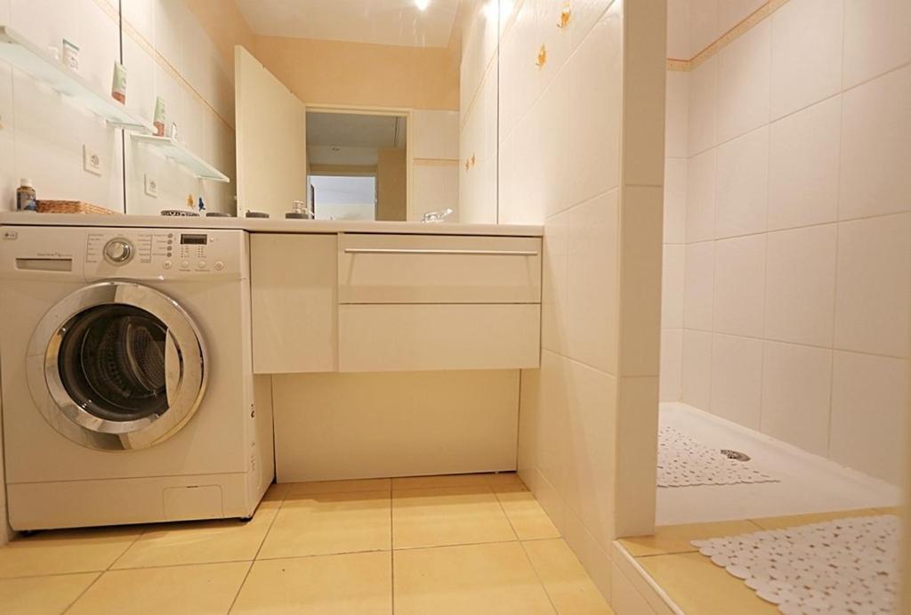 Saint-Raphael, Boulouris, F2 Dans Belle Residence 3 Piscines, Proche Bord De Mer Ngoại thất bức ảnh